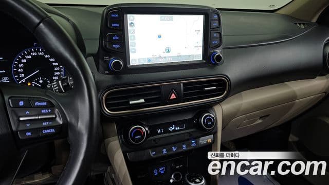 Hyundai Kona Modern Art, 2018 16