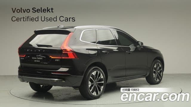 Volvo XC60 2세대 B5 Ultra Bright, 2026 2