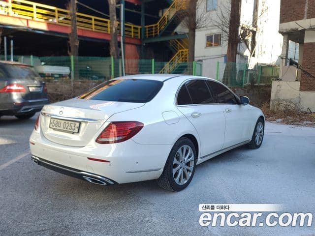 Mercedes-Benz E-класс W213 Exclusive, 2017 4