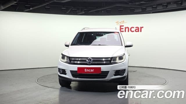 Volkswagen New Tiguan 5N, 2014 3