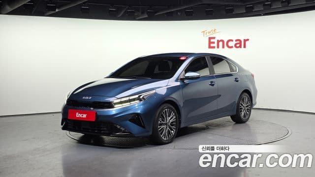 Kia The / новый New K3 2세대 Signature, 2024 1