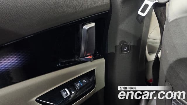 Kia Carnival 4세대 Signature, 2021 19