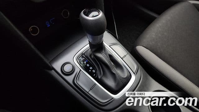 Hyundai Kona Smart, 2018 9