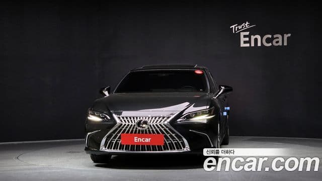 Lexus ES300h 7세대 Executive, 2026 2