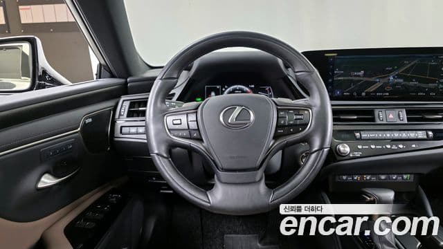 Lexus ES300h 7세대 Executive, 2026 13