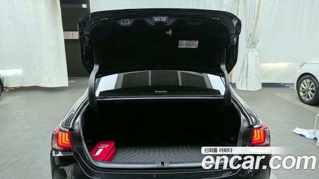 Lexus ES300h 7세대 Executive, 2026 20