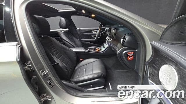 Mercedes-Benz E-класс W213 AMG Line, 2022 11