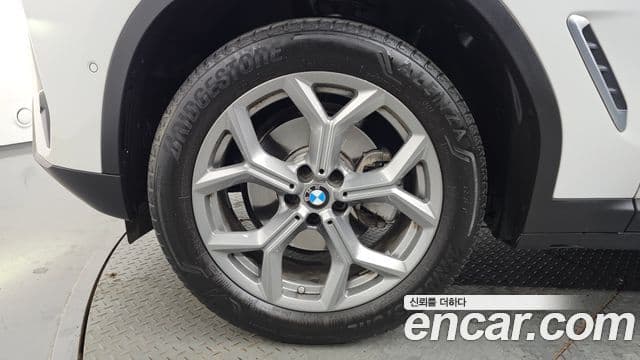 BMW X4 (G02) xDrive20i xLine, 2023 все фото