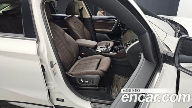 BMW X4 (G02) xDrive20i xLine, 2023 12