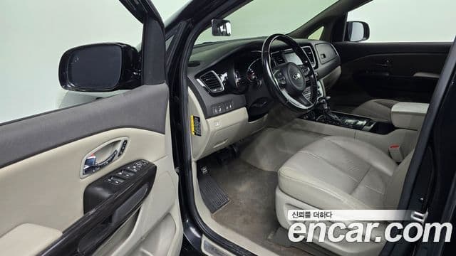 Kia All New Carnival Special, 2018 11