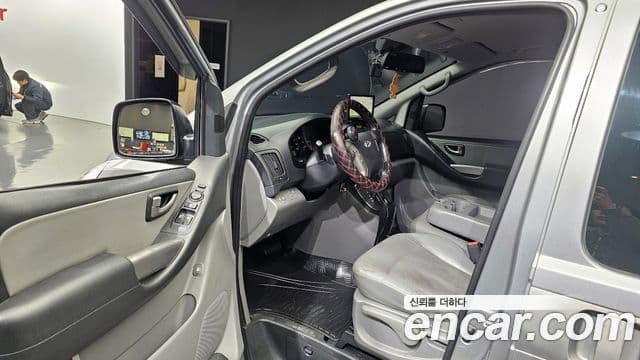 Hyundai Grand Starex CVX Premium, 2016 10