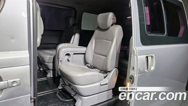 Hyundai Grand Starex CVX Premium, 2016 11