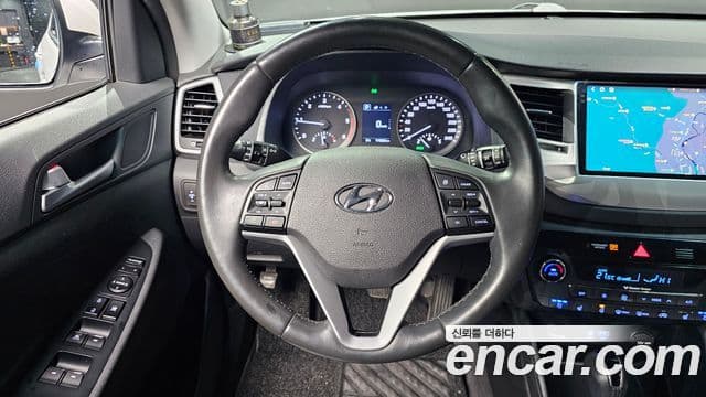 Hyundai All New Tucson Modern, 2017 12