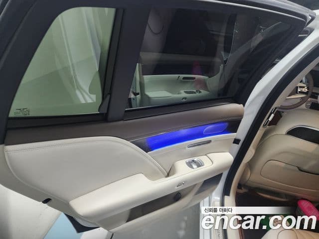 Genesis G90 (RS4) бензин 3.5 турбо e-S/C AWD, 2023 3