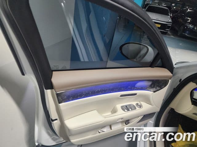 Genesis G90 (RS4) бензин 3.5 турбо e-S/C AWD, 2023 6