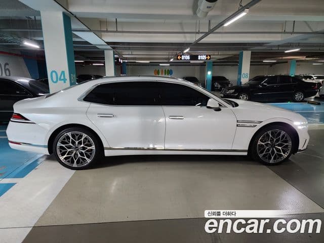 Genesis G90 (RS4) бензин 3.5 турбо e-S/C AWD, 2023 14
