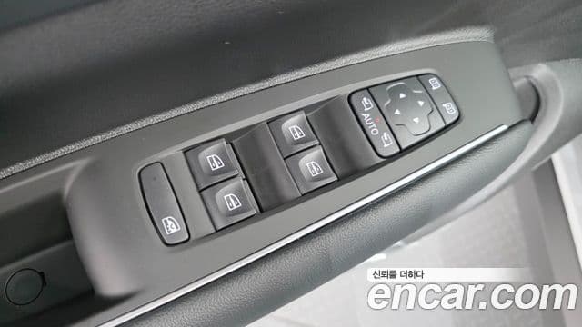 Renault Korea(Samsung) The / новый New QM6 2.0 LPe RE 2WD, 2026 12