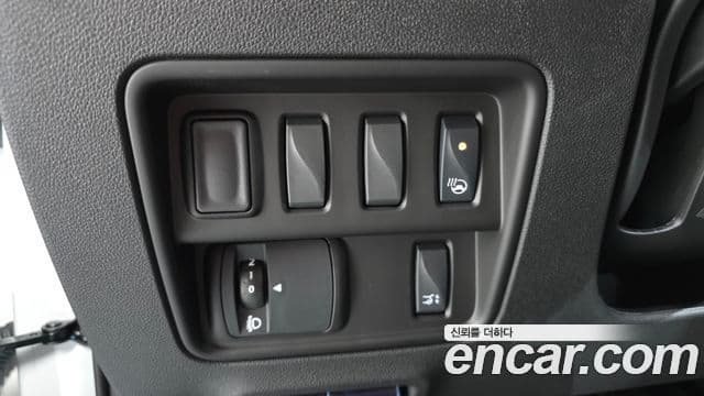 Renault Korea(Samsung) The / новый New QM6 2.0 LPe RE 2WD, 2026 13