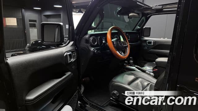 Jeep Wrangler (JL) 2.0 Overland Power top 4도어, 2020 10