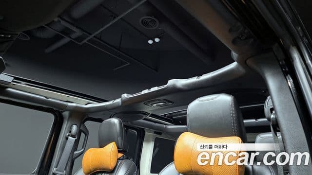 Jeep Wrangler (JL) 2.0 Overland Power top 4도어, 2020 16