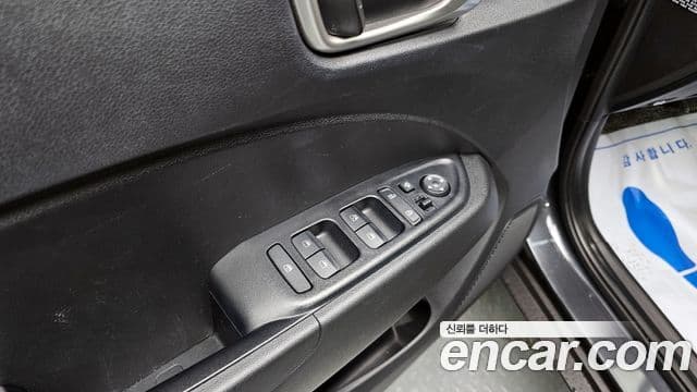 Hyundai Venue Modern, 2020 13