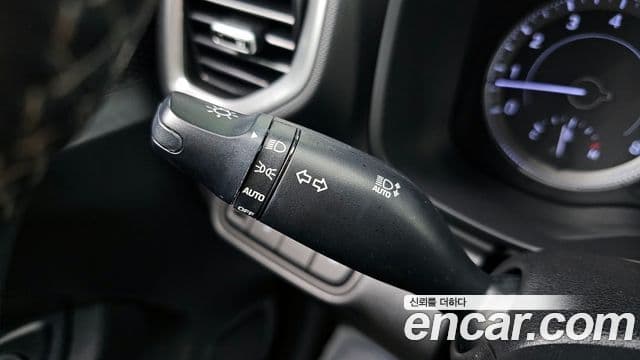 Hyundai Venue Modern, 2020 16