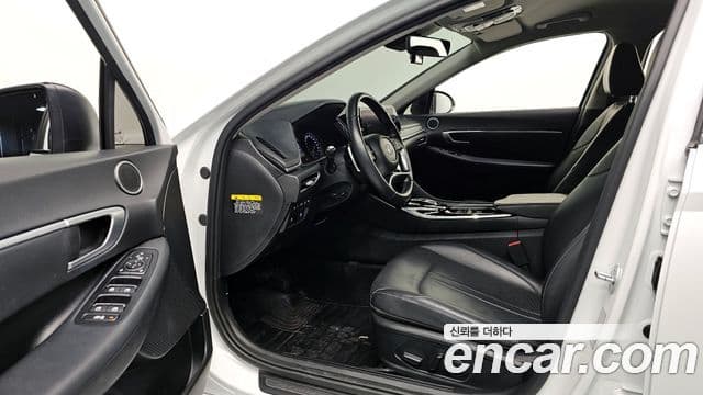 Hyundai Sonata (DN8) Premium Family, 2020 11