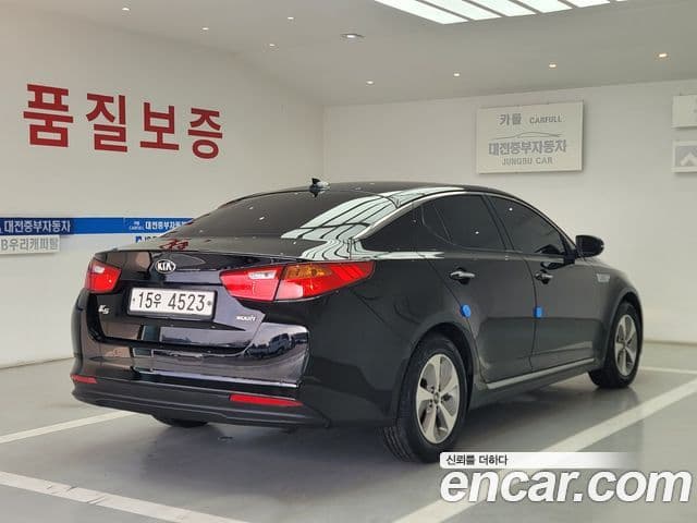 Kia K5 гибрид Luxury, 2015 2