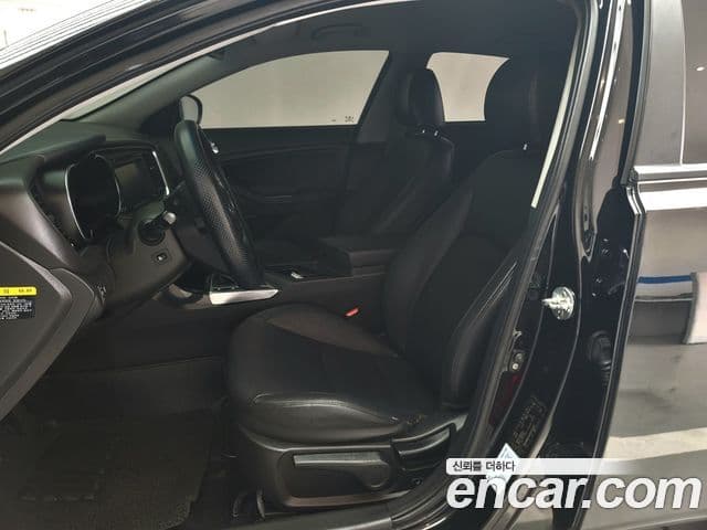 Kia K5 гибрид Luxury, 2015 10