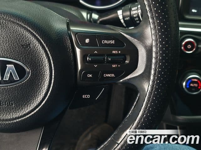 Kia K5 гибрид Luxury, 2015 20