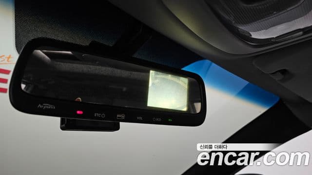 Kia Carnival R Premium, 2013 15