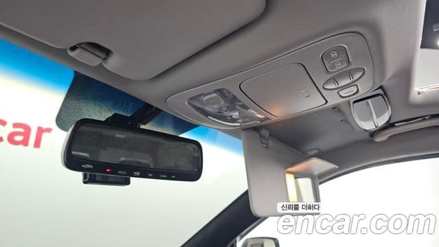 Kia Carnival R Premium, 2013 16