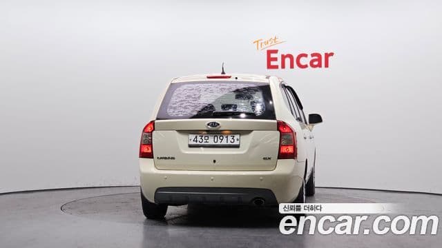 Kia 뉴카렌스 топовая версия, 2013 4