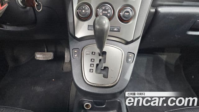 Kia 뉴카렌스 топовая версия, 2013 9