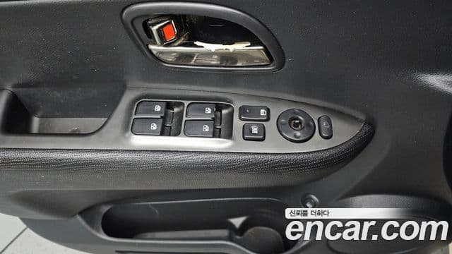 Kia 뉴카렌스 топовая версия, 2013 17