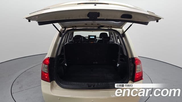 Kia 뉴카렌스 топовая версия, 2013 20