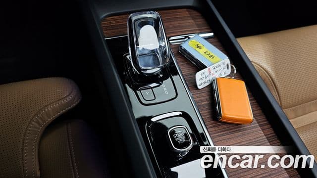 Volvo S60 3세대 B5 Inscription, 2022 9