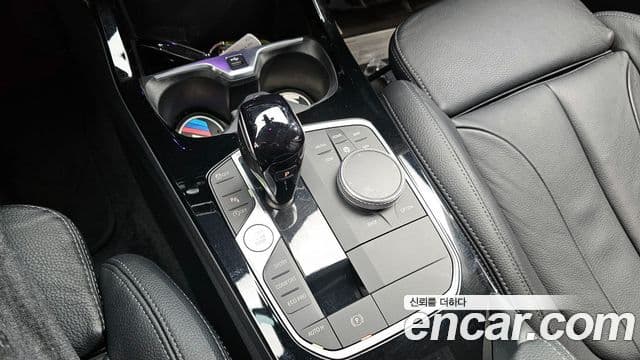 BMW 1시리즈 (F40) 120i Advantage, 2022 9