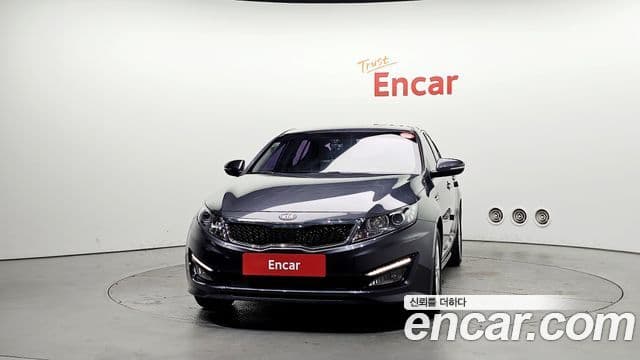 Kia K5 Prestige, 2011 3