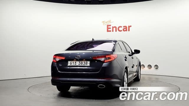 Kia K5 Prestige, 2011 4