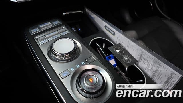 Genesis GV70, 2023 9