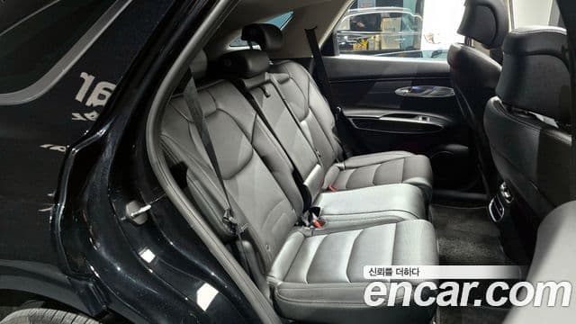 Genesis GV70, 2023 12