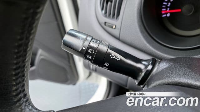 Kia Forte чёрный, 2010 18