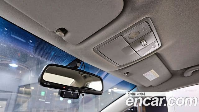 Kia Forte чёрный, 2010 20