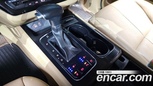 Kia All New Carnival Noblesse, 2018 9