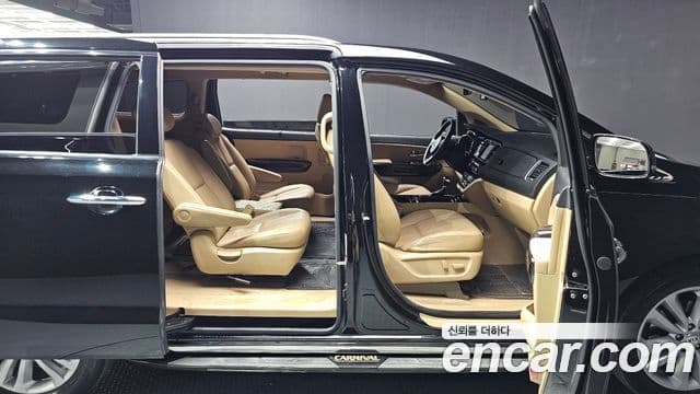 Kia All New Carnival Noblesse, 2018 11