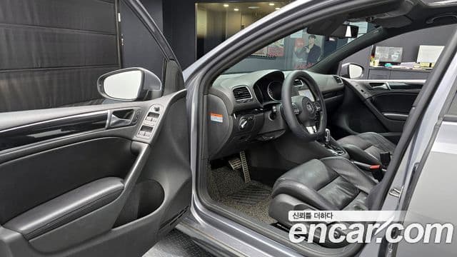 Volkswagen Гольф 6세대 2.0 GTD, 2011 11