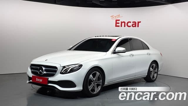 Mercedes-Benz E-класс W213 Avantgarde, 2019 1