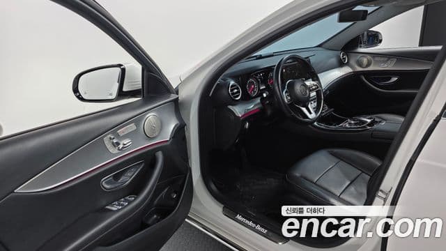 Mercedes-Benz E-класс W213 Avantgarde, 2019 12