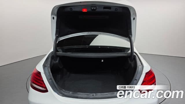 Mercedes-Benz E-класс W213 Avantgarde, 2019 20